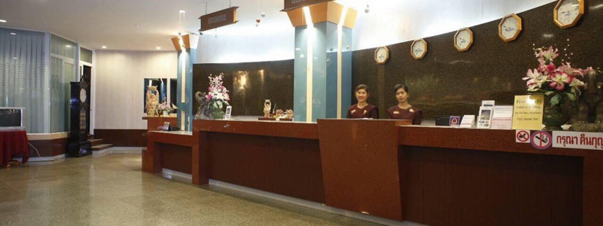 Boon Siam Hotel Krabi Luaran gambar