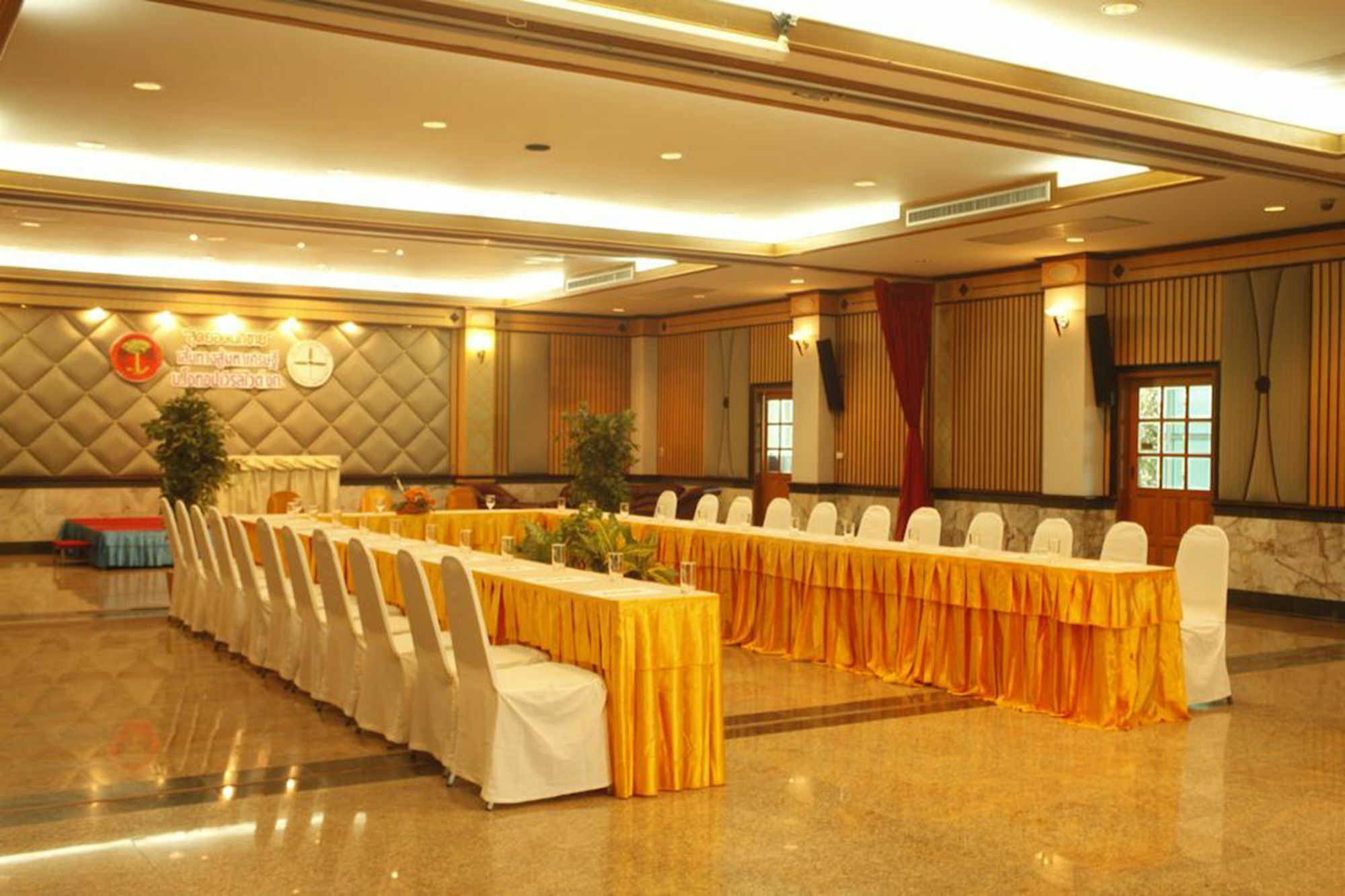Boon Siam Hotel Krabi Luaran gambar